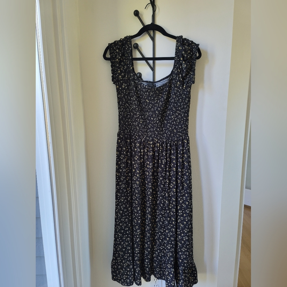 Urban Outfitters Smocked Floral Dress in Black